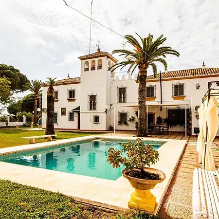 Hacienda El Corchuelo En *