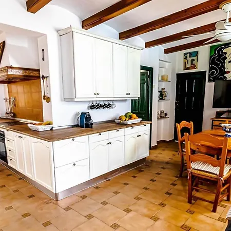 Hacienda El Corchuelo En * Marchena (Seville)